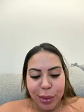 Chat XXX ao vivo de lariic