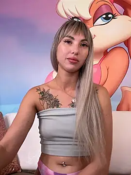 TeaseBabeXXX live XXX chat