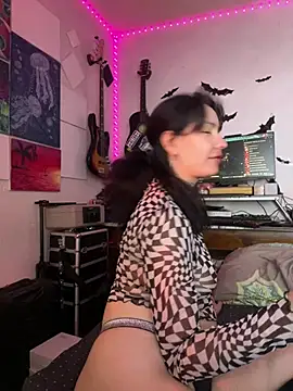 Chat XXX en directo de DiviNina