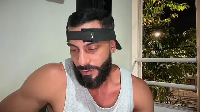 romeolovedark Chat XXX in diretta