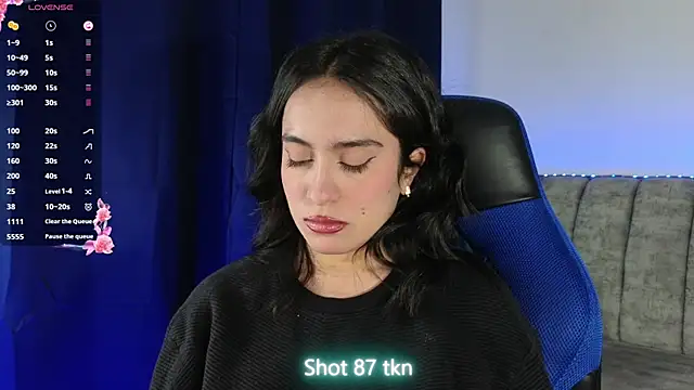ZaraDames_'s Live XXX Chat