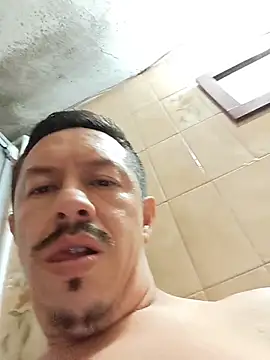 Czat XXX na żywo – RokyVergao