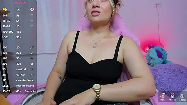 Chat +18 de Sara_Cute23 ao vivo