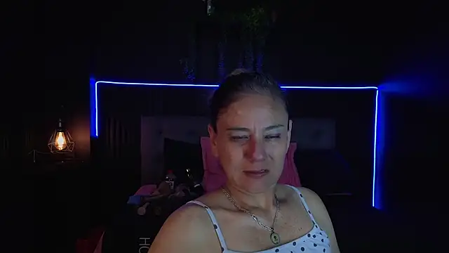 Chat XXX en directo de sasi_luna