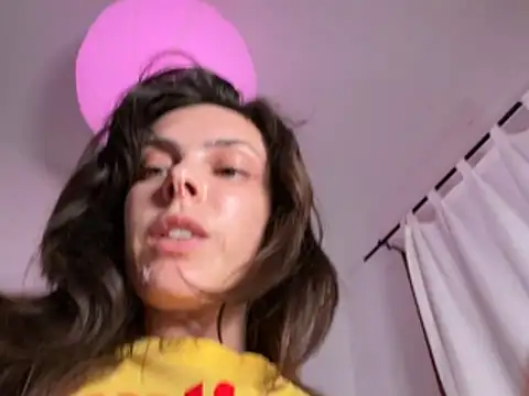 GennaJames Live XXX Chat