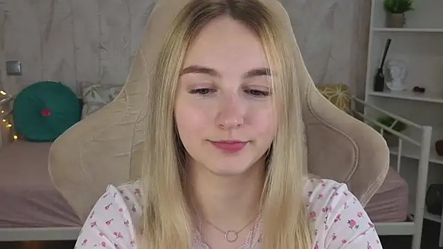 Chatroom XXX en direct de Shy_Polly