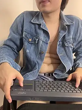 _Tommy_7's Live XXX Chat