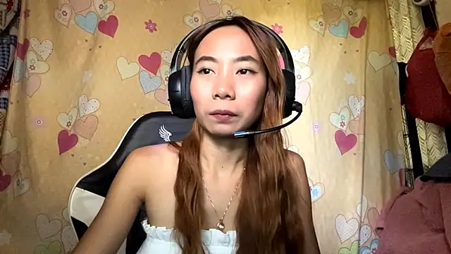 แชท XXX สดของ PiaSwida