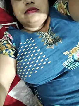 Chat XXX en directo de Hot_indian_Milf