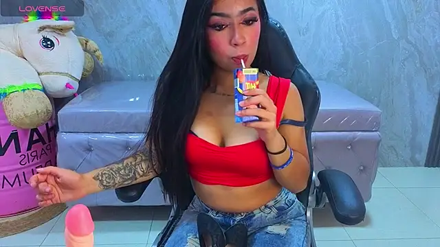 bratz_a Adlı Modelin Canlı XXX Sohbeti