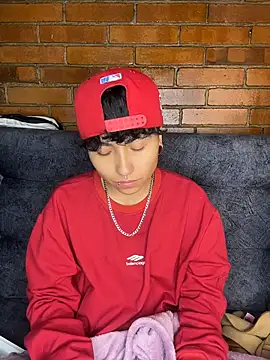 Chatroom XXX en direct de ian_mathias_