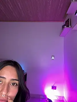NandaVixen – Live XXX-chat