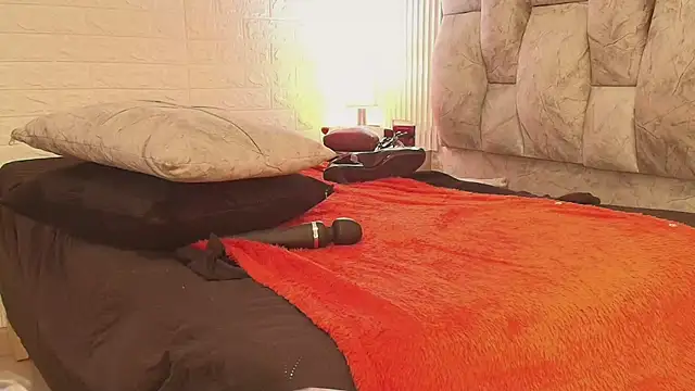 Zendaya_S11 – Naživo XXX chat