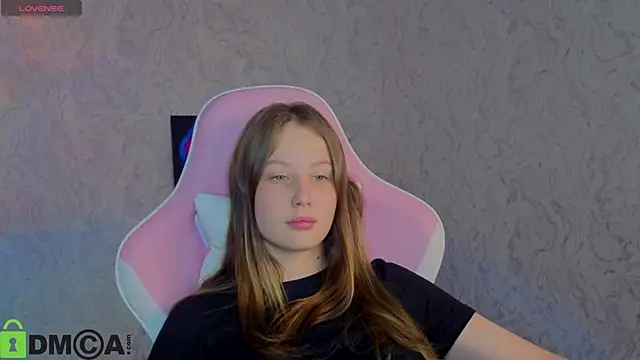 Chat +18 de Vanessa_Sinclairr ao vivo