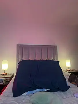 Chat +18 de DanikRosse ao vivo