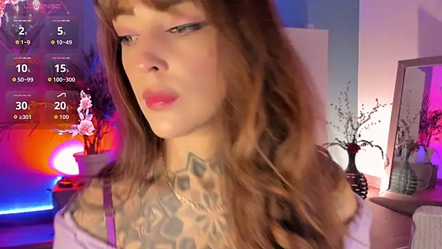 دردشة Megan_inked الجنسية المباشرة