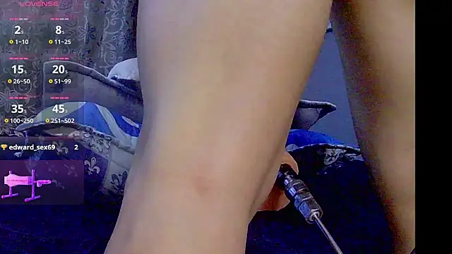 Enzoo98_ 现场XXX聊天