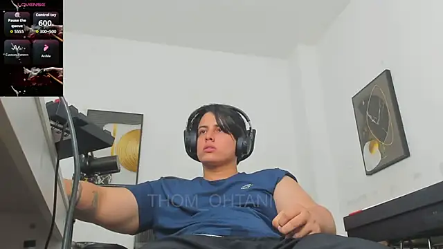 Thom_Ohtani – Live XXX-chat