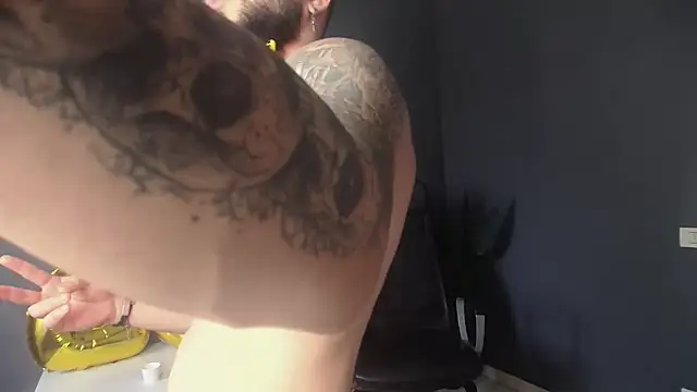OscarWillss 라이브 XXX 채팅