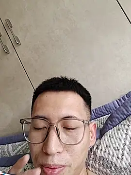 xihuancaobima – Naživo XXX chat