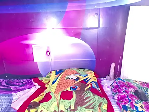 KeysyCFire – Naživo XXX chat