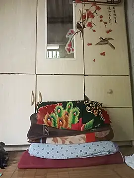 Nuna_689 – Naživo XXX chat