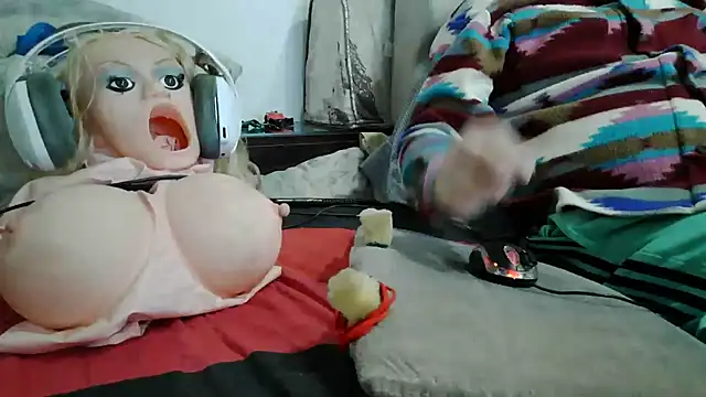 messi_syssy élő XXX-chatje