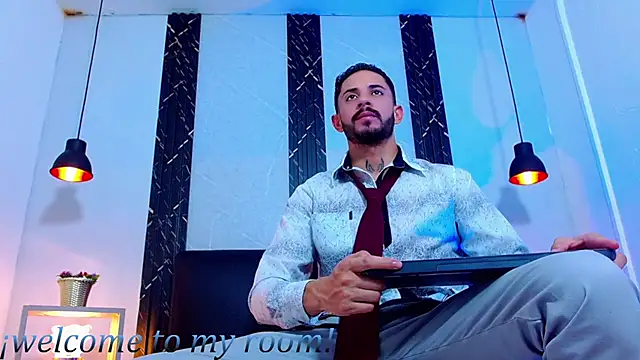 Erick_Wall XXX чат на живо
