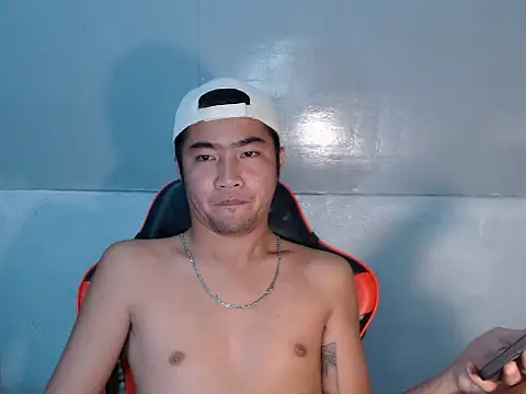 Siege_cum69 XXX чат на живо