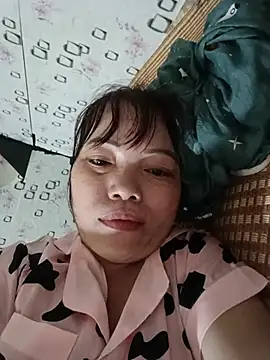 Sana-vn Adlı Modelin Canlı XXX Sohbeti