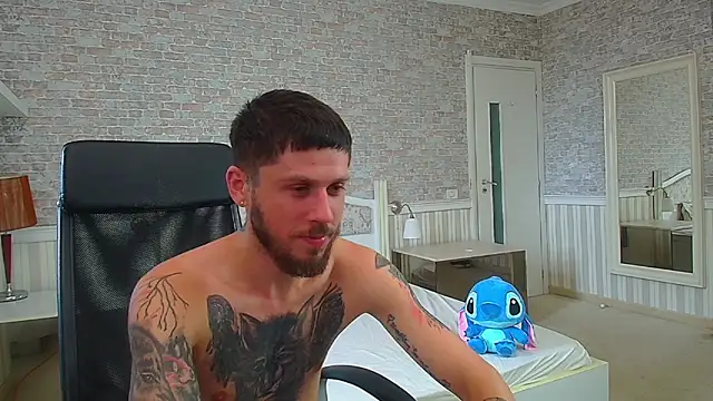 Chat XXX ao vivo de JonahShaw