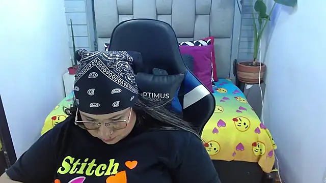 Czat XXX na żywo – evelin_zaens