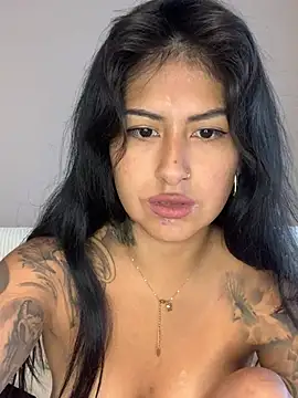 Chat XXX Live mrskarmaa