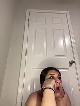 treasurebabii লাইভ XXX চ্যাট