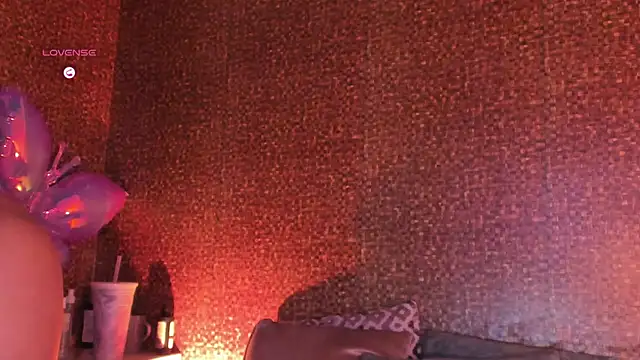 Онлайн чат XXX Apartment28