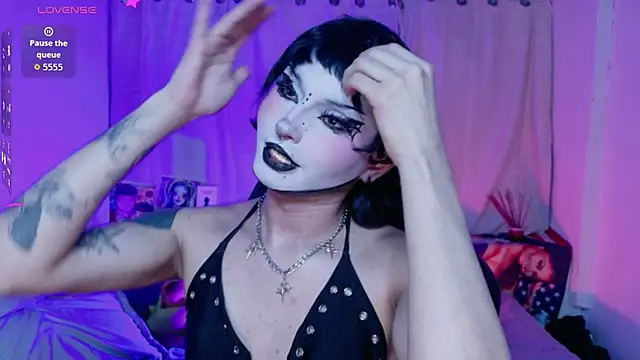 הופעת וובקאם של Lisa_sparkleee