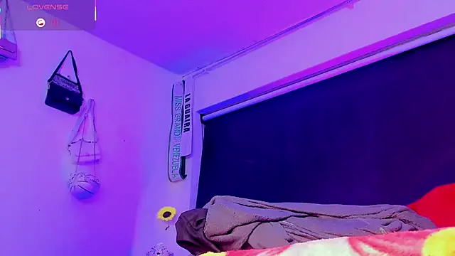Czat XXX na żywo – naomy__xx