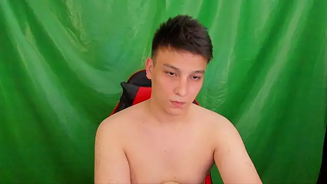 Justin_time111: онлайн-секс-чат