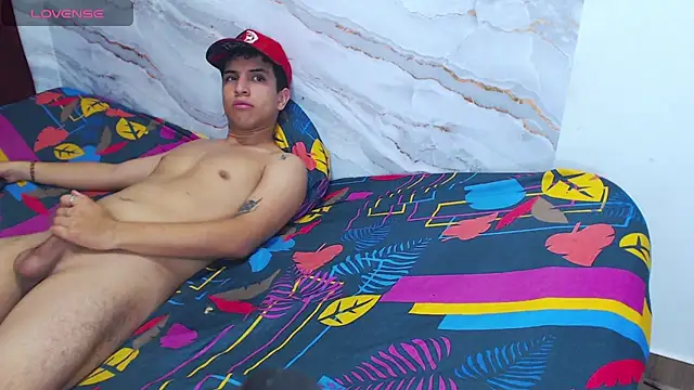 Czat XXX na żywo – Kevin-Explosivo777