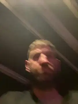 BigDEZZZzz's Webcam Show