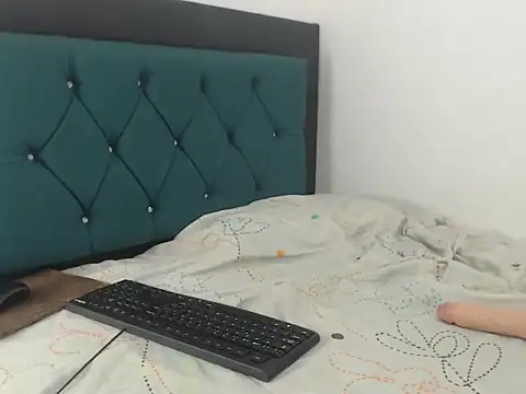 jhonny_kk – Naživo XXX chat
