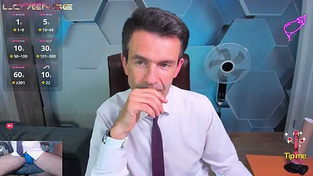 Chat XXX ao vivo de SteveTiger
