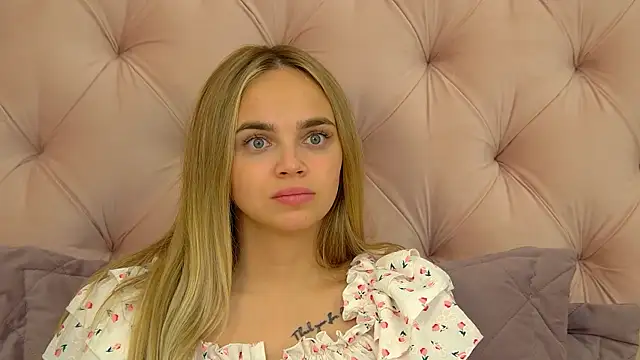 AnitaVenture's Live XXX Chat