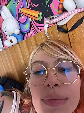 Chat XXX ao vivo de YunoRose_
