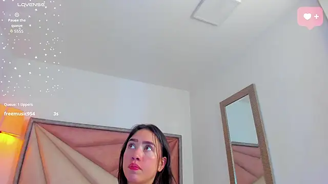 SaraWagner_'s Live XXX Chat