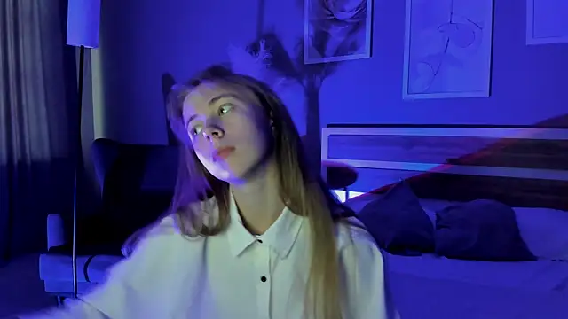 XXX chat uživo modela Eda_Vixen