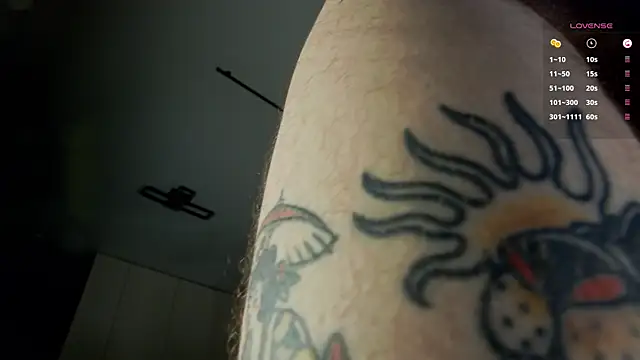 Онлайн чат XXX Tommy_cat