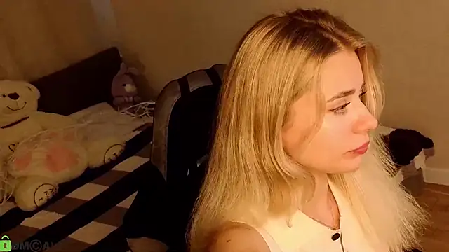 Isabella_luxe 现场XXX聊天