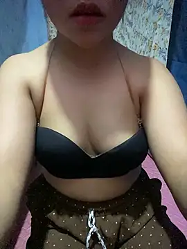 Yin-ri লাইভ XXX চ্যাট