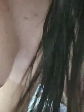 6631_Qier's Live XXX Chat